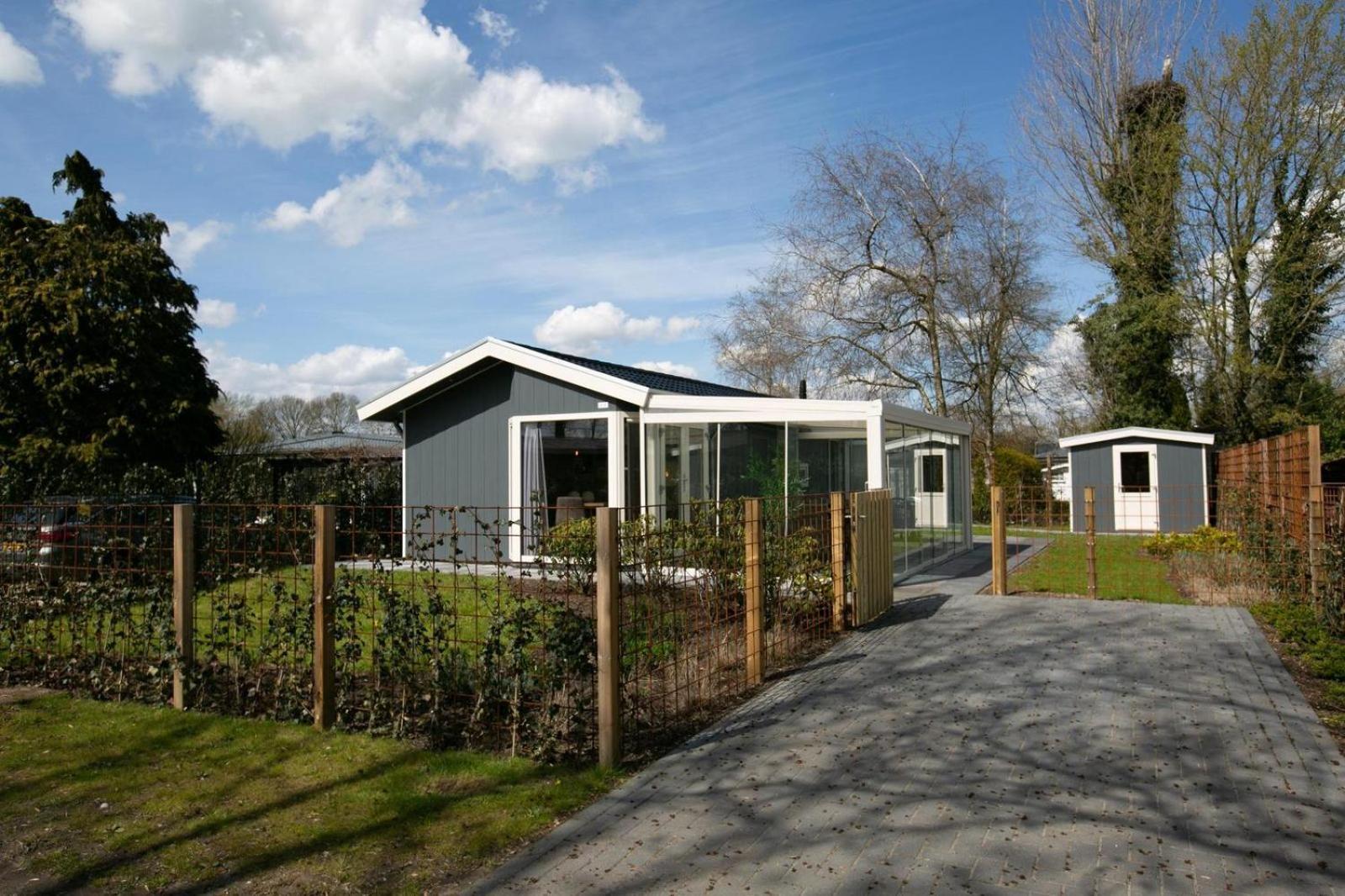 Recreatiepark En Jachthaven De Scherpenhof Terwolde Стая снимка