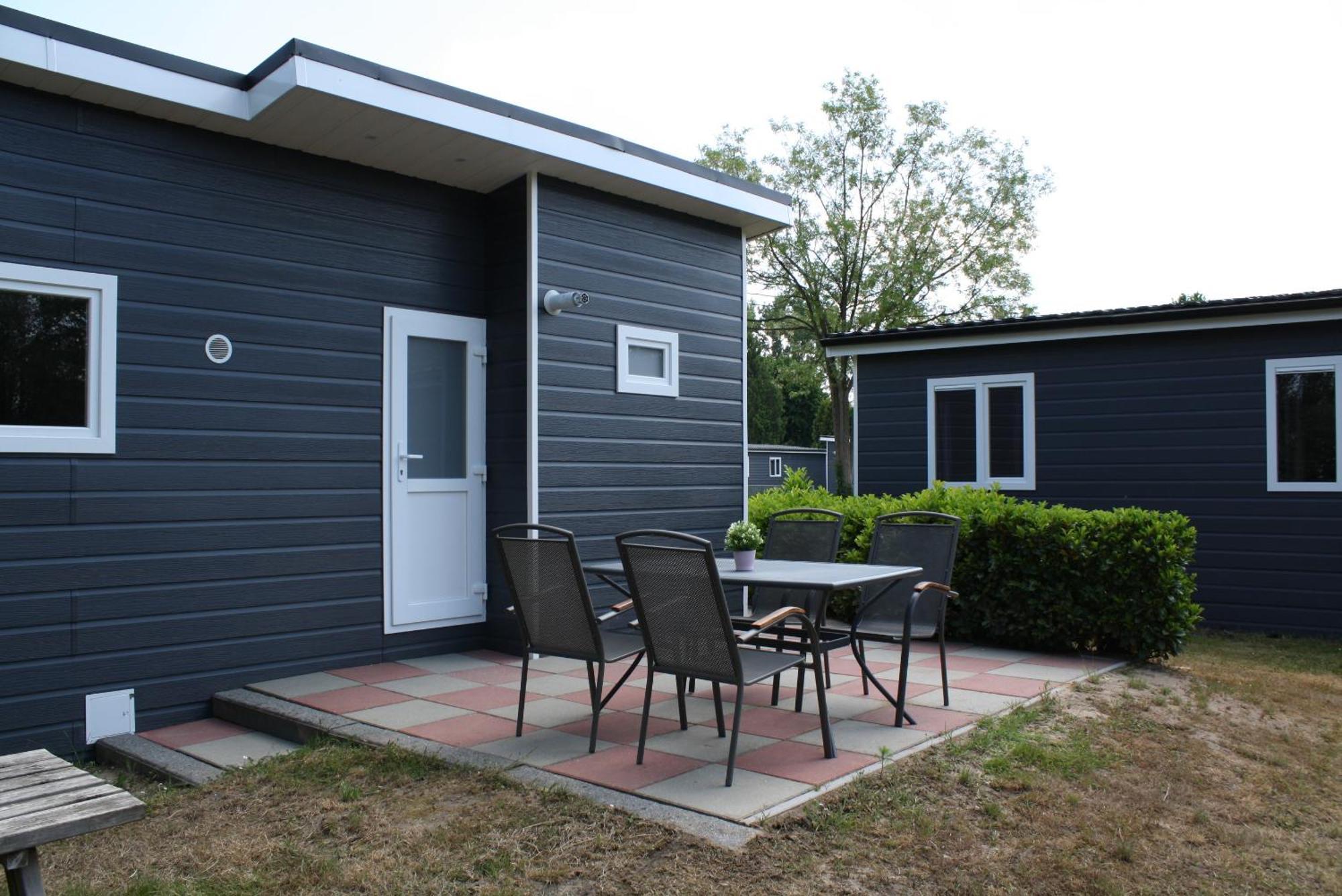 Recreatiepark En Jachthaven De Scherpenhof Terwolde Екстериор снимка